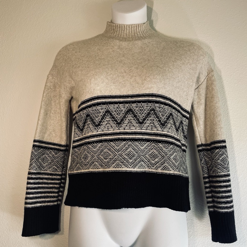 Banana Republic Fair Isle Boxy Mock Neck Sweater S Cozy Soft Black Cream Oatmeal